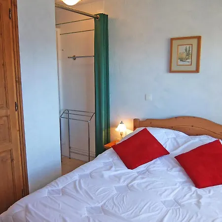 Oisans 37 By Interhome Apartment