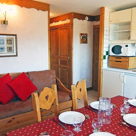 Oisans 37 By Interhome Apartment